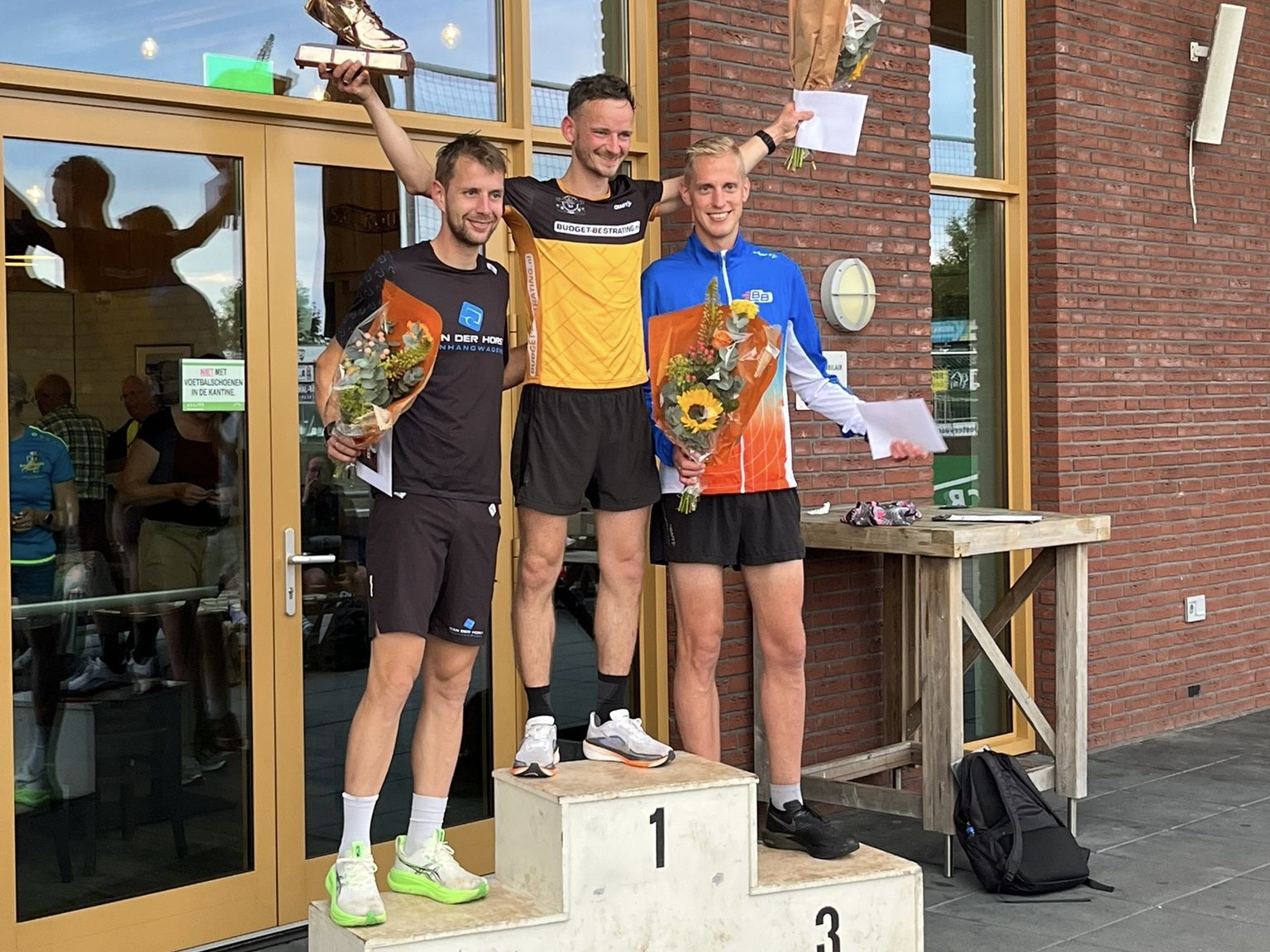 PR’s, podiums en bergtoppen – weer een mooi loopweekend